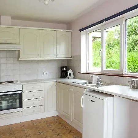 16 Lakeview Villas Killarney